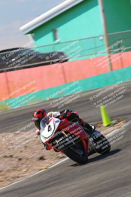 media/Oct-15-2022-TrackXperience (Sat) [[8f70b8b0be]]/Group 2/session 3 turn 4/